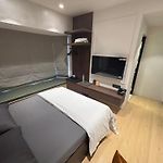 Compact Boutique Studio In Bandra, Off Pali Hill