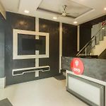 Hotel O Royal Grand Near Chhatrapati Shivaji International Airport