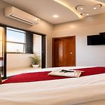Glitz Hotels 7Even Hills- Nr International Airport Mumbai T2
