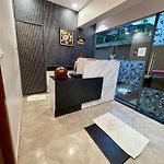 Hotel Classy Comfort Malad Near Dna Hospital