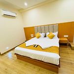 Hotel Breeze Bay Bkc - Near Us Embassy