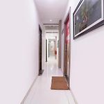 Fabhotel Elvis International