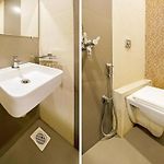 Hotel Royce By Glitz-Nxt To Visa Consulate & Kurla Station