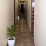 Hotel Royce By Glitz-Nxt To Visa Consulate & Kurla Station