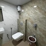 Hotel Aman Dormitory