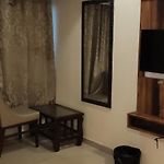Hotel Rs Court