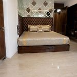 Studio Apartment, 1 Bedroom With Bathroom Attached