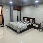 Lovely Spacious Big Room In Dongri Mumbai 9