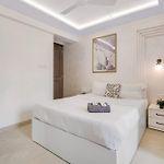 Selene 2Bhk Bandra W