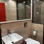 Pearl 1Bhk In Bandra W By Square One Stays