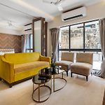 Sorrento Modern Studio Near Bkc
