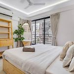 Selene 2Bhk Bandra W