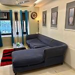 City 1Bhk Apartment Close To Bkc