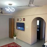Cozy Fully-Furnished Apartment In Powai
