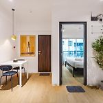 Nova Chic 1 Bhk Bandra W Gated 247 Security