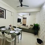 3Bhk Near Lake View Powai-Star Homes