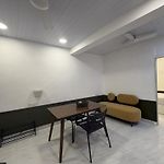 Calisto 2Bhk Khar W