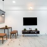 Zara Chic 1 Bhk Bandra W Gated 247 Security
