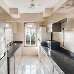 Tao Private 3Bhk In Bandra