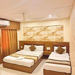 Crystal Luxury Hotel