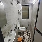 Hotel Rose Inn Dormitory