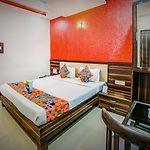 Crown Hotel Aadoree - Near Mumbai Airport, Bkc Visa Consultant , Jio Convention Centre