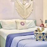 Bliso Blossom - Spacious Studio In Bandra With Fast Wifi