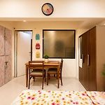 Chic & Spacious Studio Heart Of Bandra W By Trivana Haven Stays