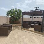 Marbella Studio Near Bkc Pool, Wi-Fi, Kitchen