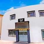 Super Hotel O Kailash Park Near Sakinaka Metro Station
