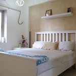 3Bk Ocean View Flat Next To Mannat