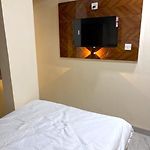 Hotel 7 Heavens