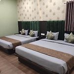 Fabhotels Ravelle
