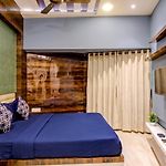 Fabhotels Invara