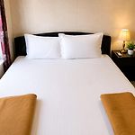 Hotel Royal Residency - Near Khar Station