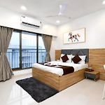 Spacious 3 Bedroom Apartment At Kalina, Santacruz East 5 Mins From Bandra Kurla Complex