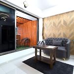 Spacious 1 Bhk Apartment For Business & Family Stays Near Mumbai International Airport