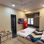 Condo Apartment Close To Bkc