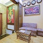 Hotel O Sunrise Suites
