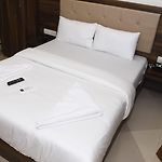 Hotel Precious Pearl
