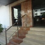Hotel Juhu Plaza