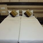 Room Maangta 136 @ Cst