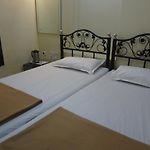 Kohinoor Lodge