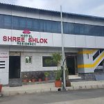 Hotel Shree Shlok Residency