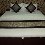 Benazeer Hotel