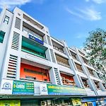 Fabhotel Seven Hills Mumbai International Airport