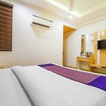 Anroute Stays - Airport Road