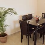 Pvt Room For Few Hours At Rs.600 To Shower And Unwind For Business Travellers On The Go, Bkc
