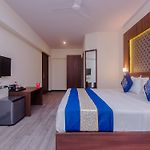 Oyo 10354 Hotel Shantidoot
