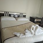 Sea View Room With Reasonable Price In Parel
